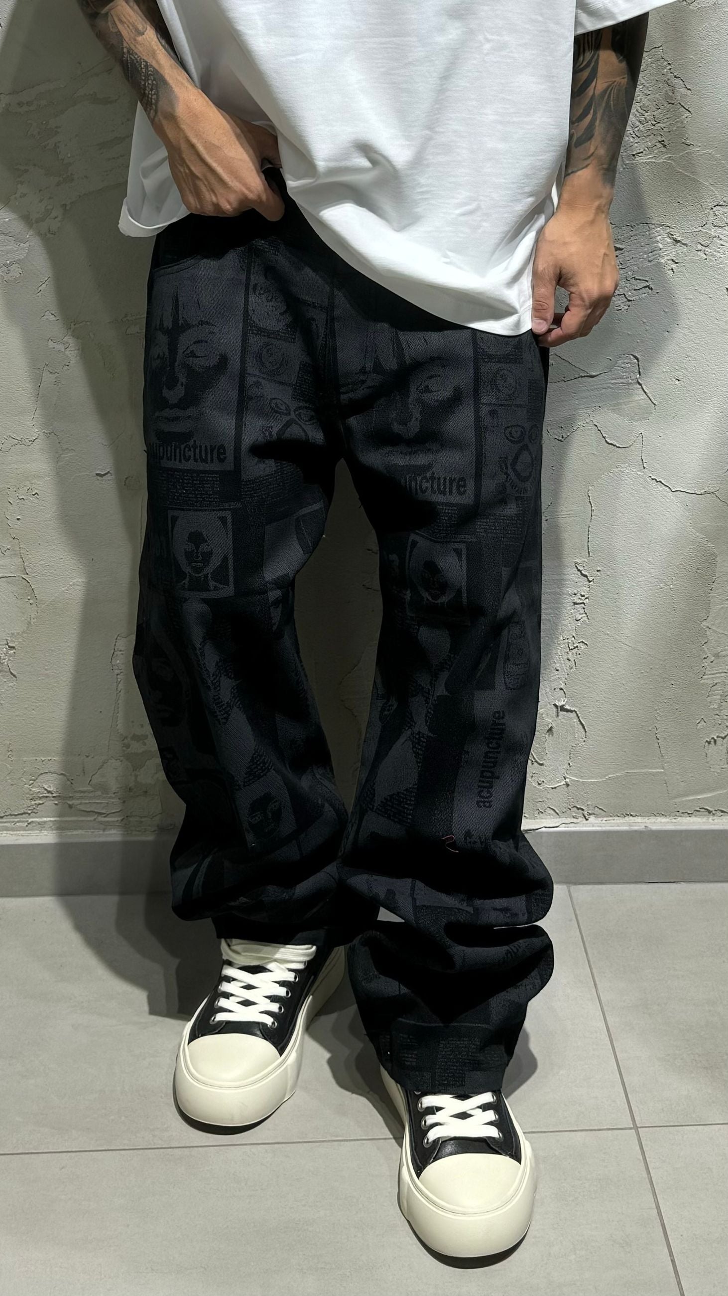 HTDM850604 - Jeans - Acupuncture1993