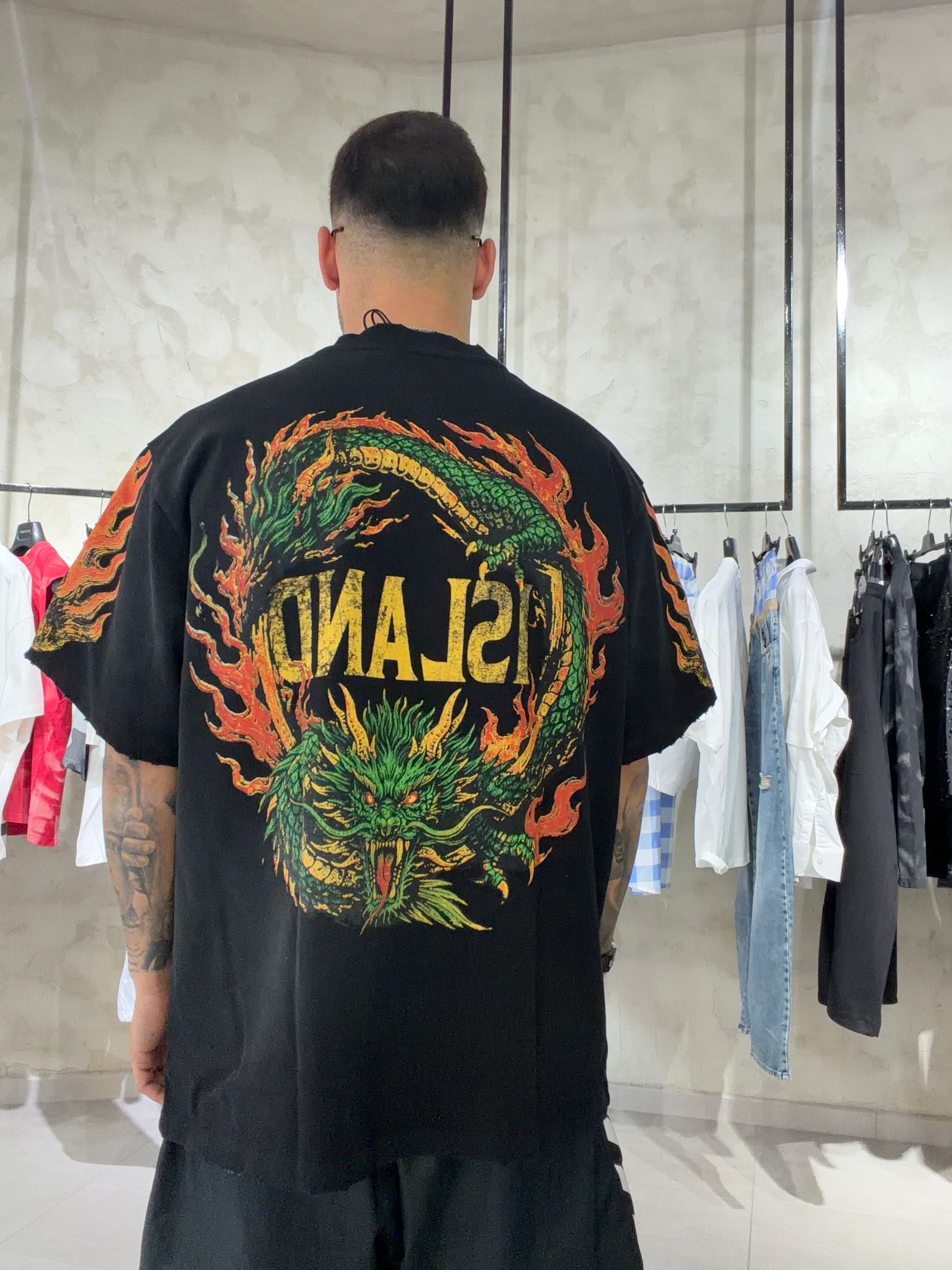 2047 - T-Shirt - BLACK ISLAND