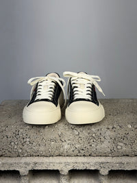 HTEM940301 - Scarpe - Acupuncture1993