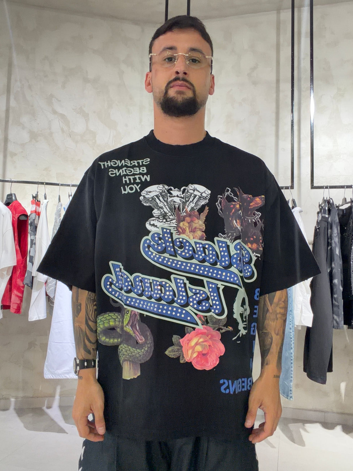 2033 - T-Shirt - BLACK ISLAND