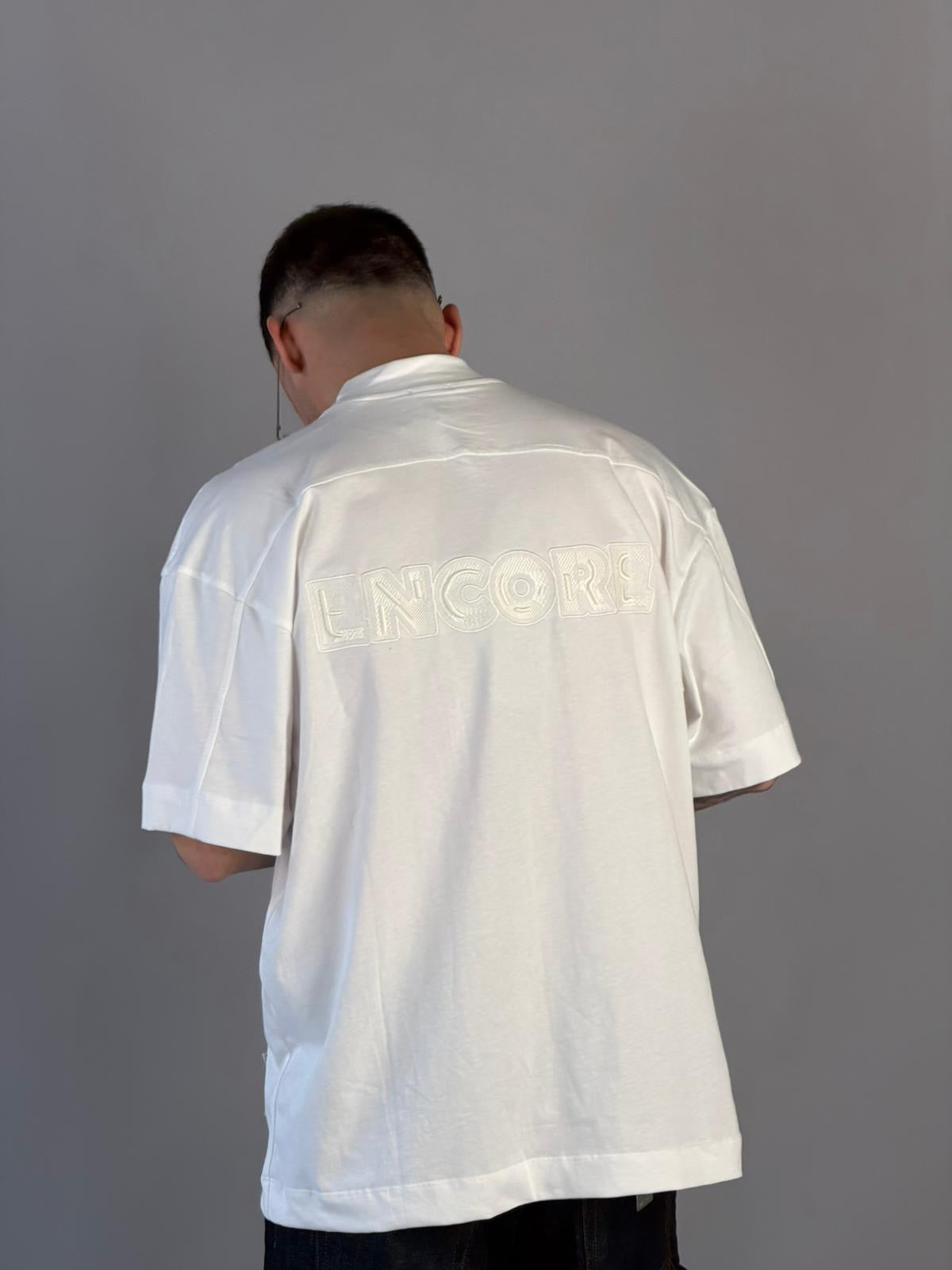TEE890 - T-Shirt - Gavensemble