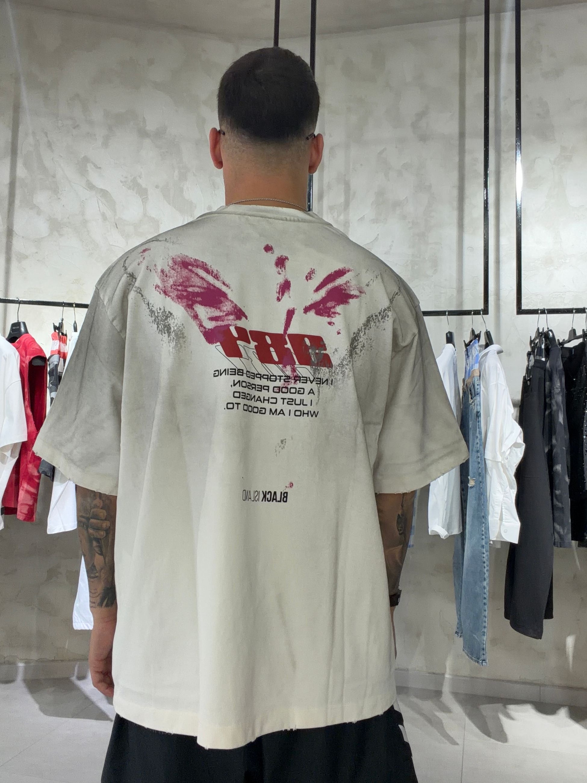 2005 - T-Shirt - BLACK ISLAND