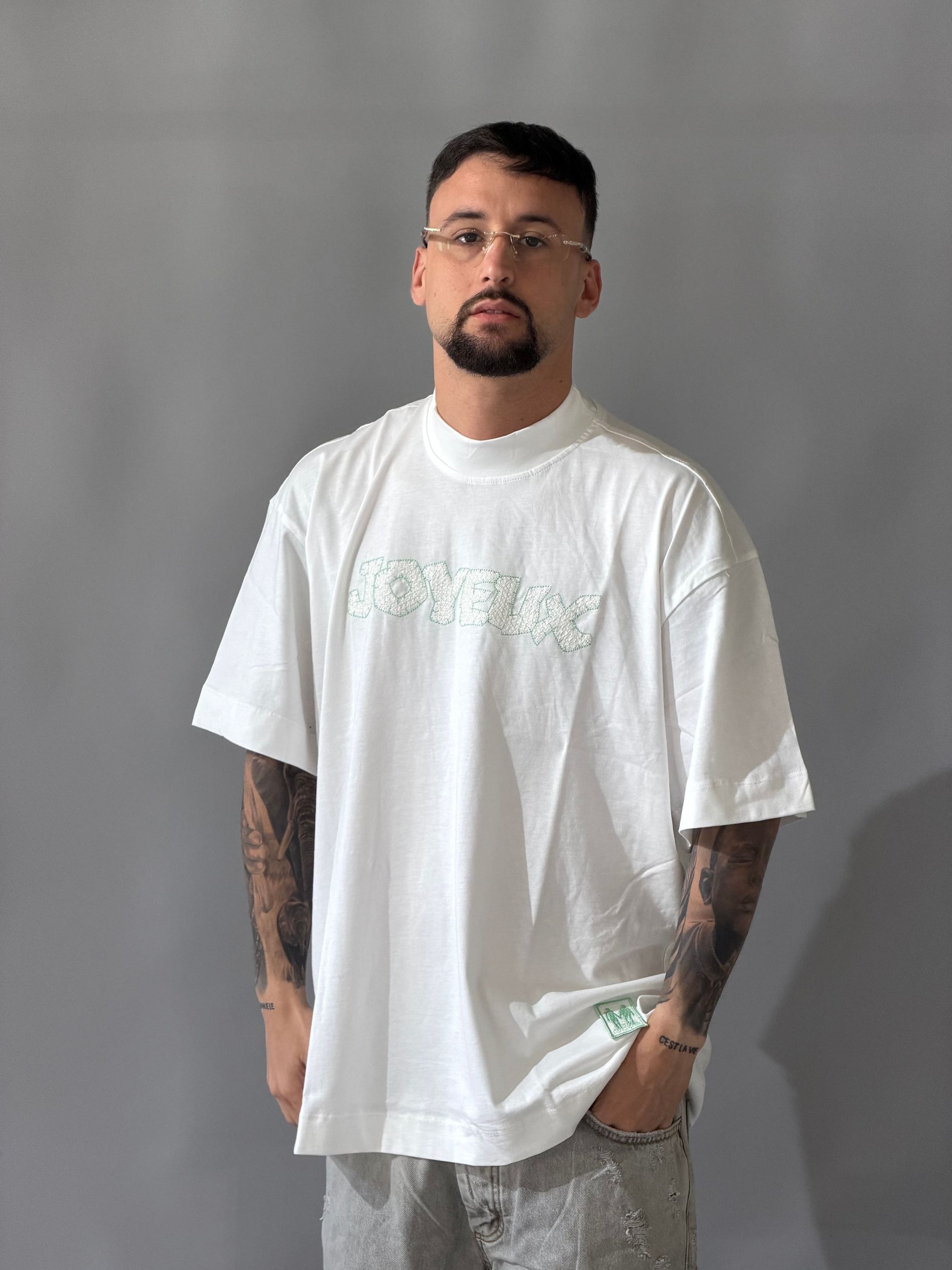 TEE880 - T-Shirt - Gavensemble