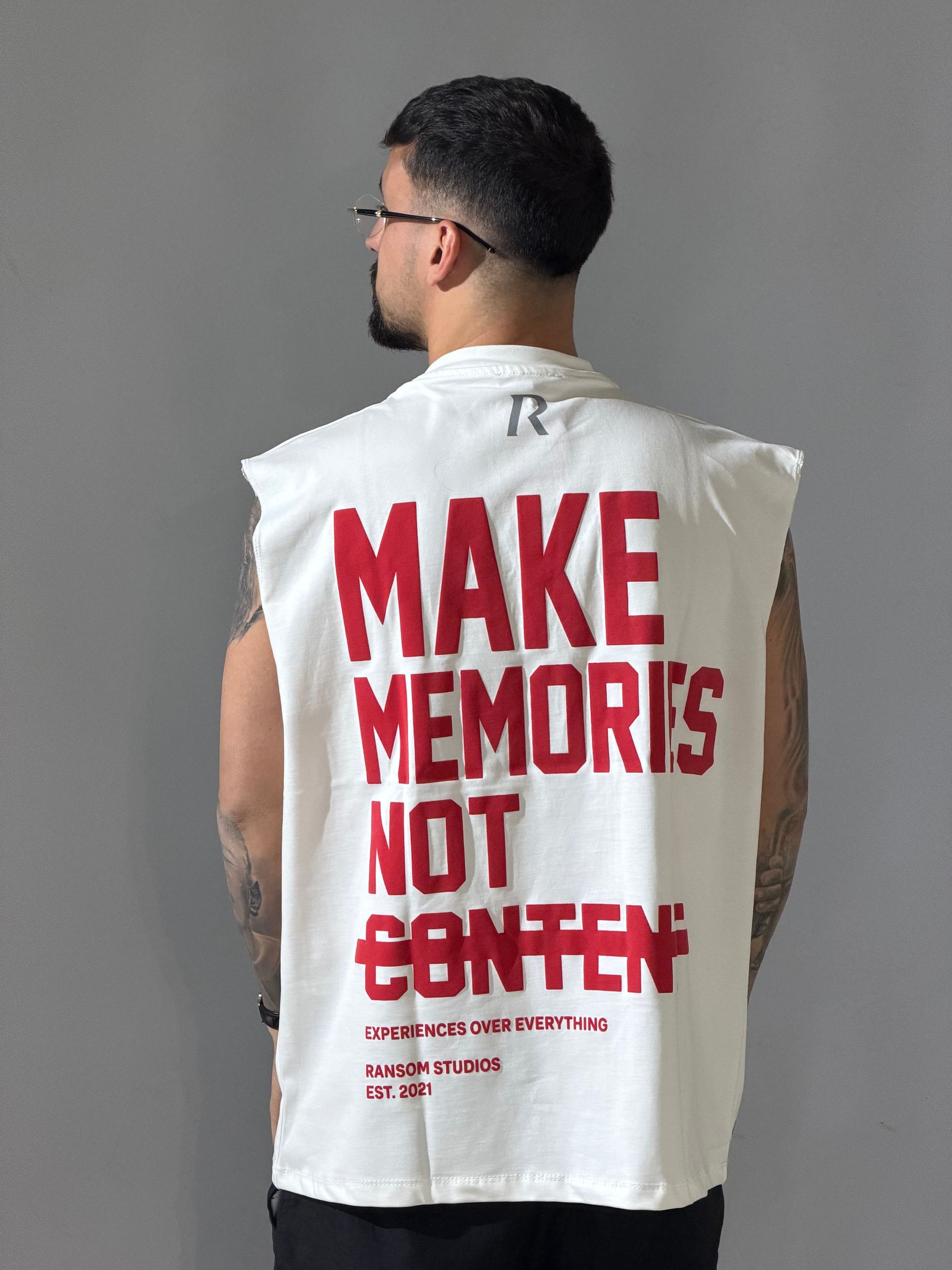 Canotta - MAKE MEMORIS NOT CONTENT