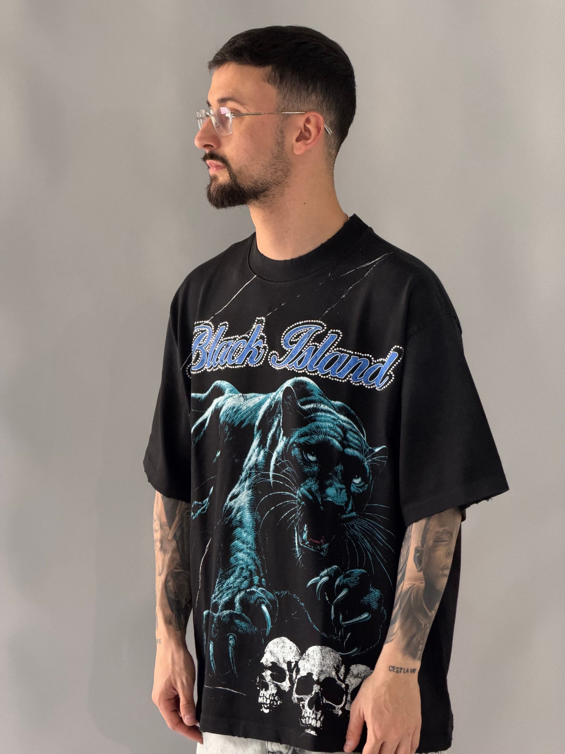 1990 - T-Shirt - BLACK ISLAND